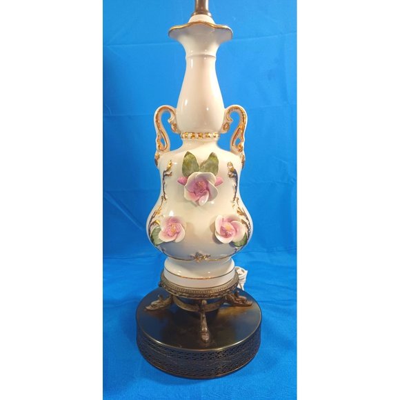 Vintage Rose 28" Capodimonte ? Amphora Vase Floral 22k Gold Porcelain Table Lamp - Picture 1 of 9